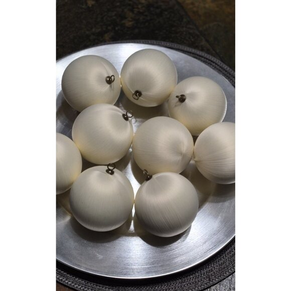 Set Of (9)Vintage Pyramid Mills Satin Round 3" Cream Christmas Ball Ornaments - Picture 2 of 4